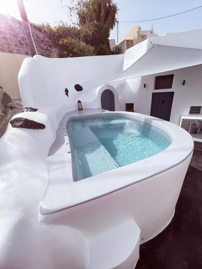 Gemini Cave Villa เอีย ภายนอก รูปภาพ